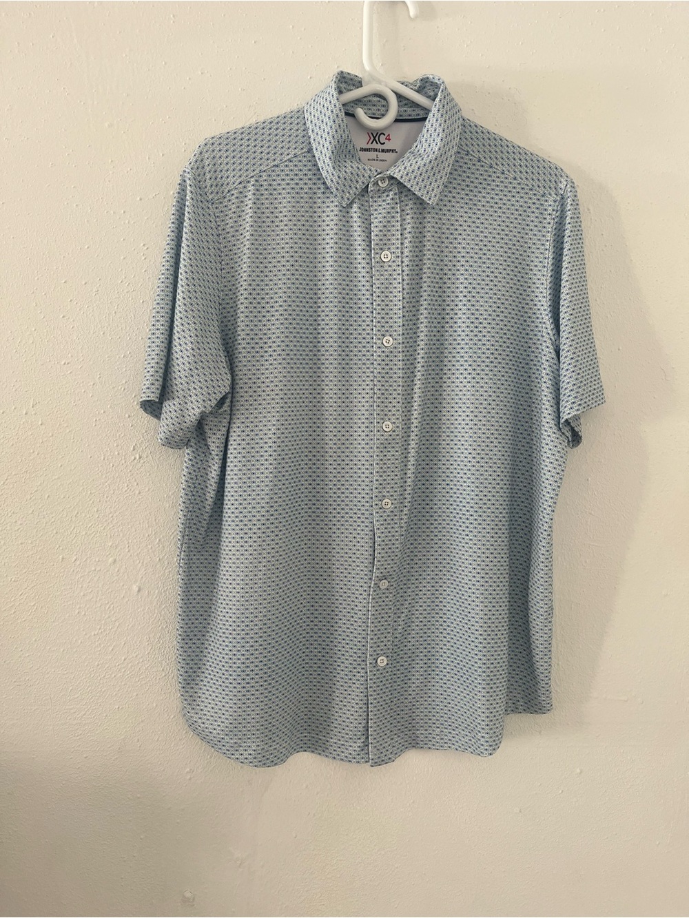 Johnston & Murphy Light Blue Short-Sleeve Button-Down Shirt